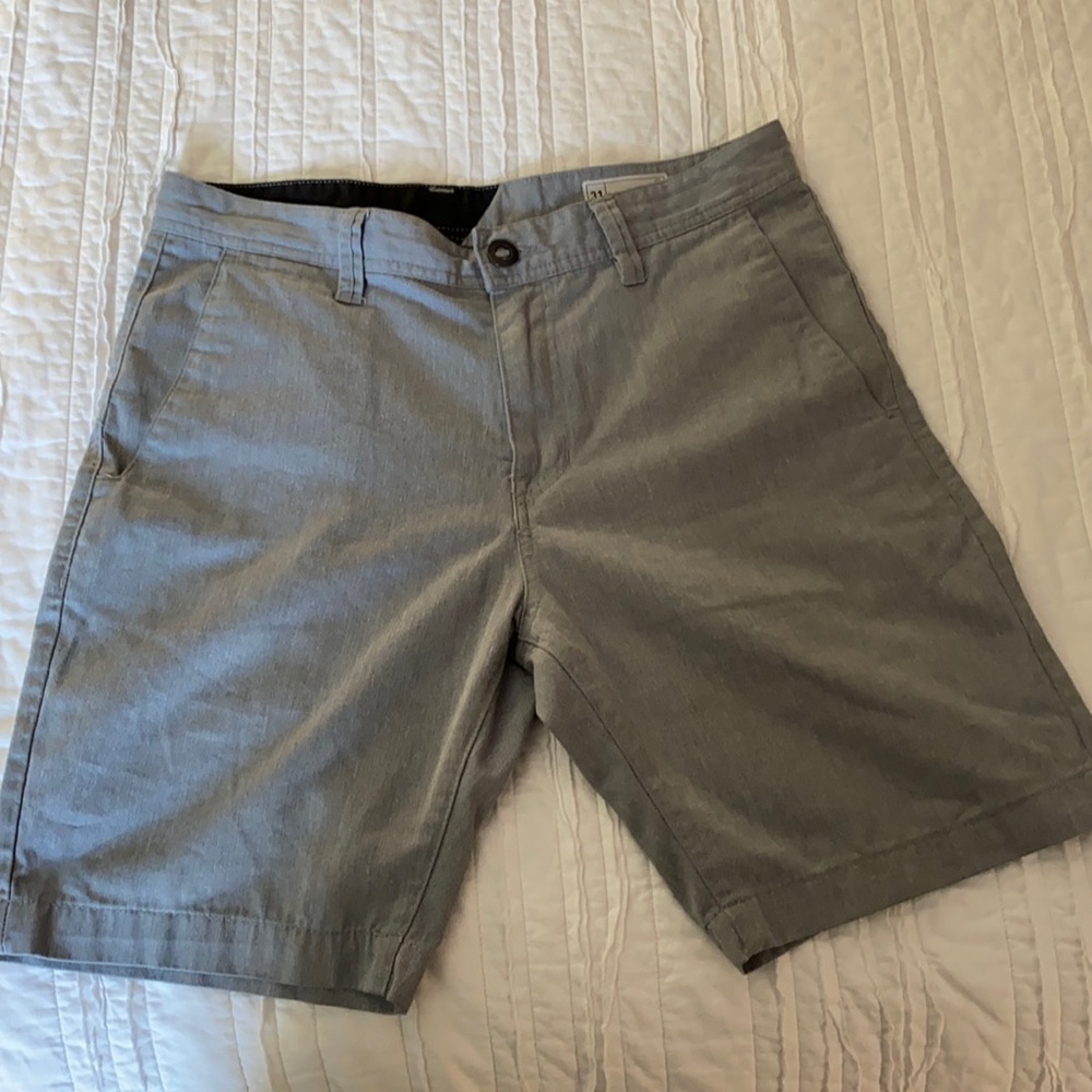 Volcom shorts